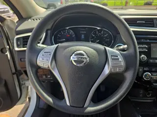 Nissan Rogue 2016 AWD SV 4dr Crossover