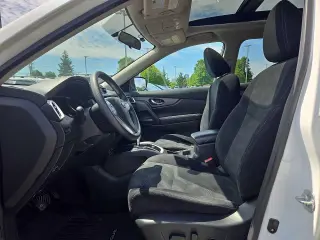 Nissan Rogue 2016 AWD SV 4dr Crossover