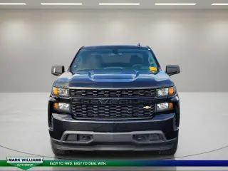 Chevrolet Silverado 1500 2019 4x4 Custom 4dr Crew Cab 5.8 ft. SB