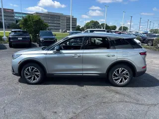 Lincoln Corsair 2024 AWD Premiere 4dr SUV