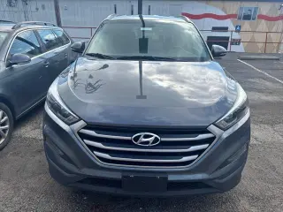 Hyundai TUCSON 2017 SE Plus 4dr SUV