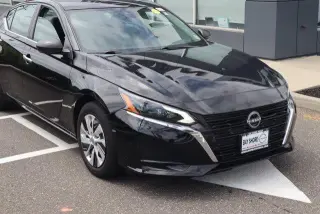 Nissan Altima 2025 2.5 S 4dr Sedan