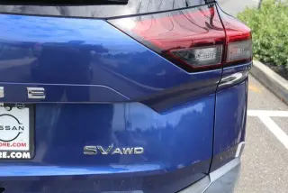 Nissan Rogue 2022 AWD SV 4dr Crossover
