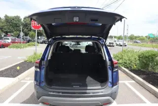 Nissan Rogue 2022 AWD SV 4dr Crossover