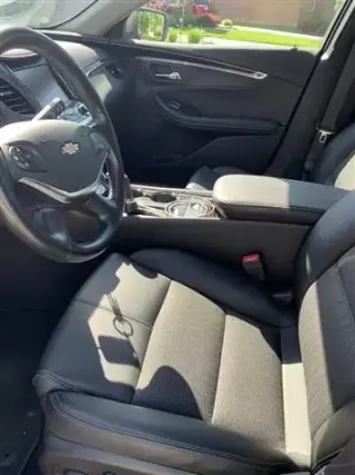 2017 Chevrolet Impala LT 4D