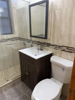 Propiedad en alquiler con 1 dormitorio y 1.5 baños en Brooklyn