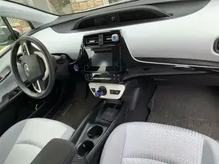 2017 Toyota Prius II hybrid
