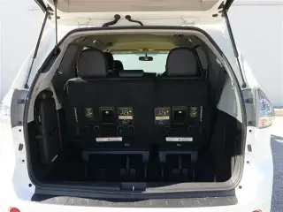 2016 Toyota Sienna SE Minivan