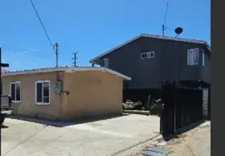BUSCA APTO. NUEVO EN COMPTON?