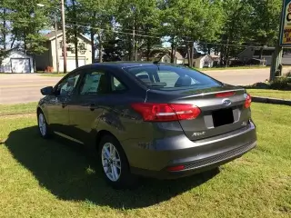 2015 Ford Focus SE Sedan