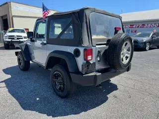 2014 Jeep Wrangler 4WD 2dr Sport