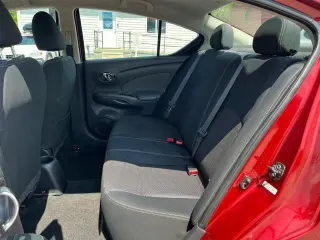 2016 Nissan Versa SV