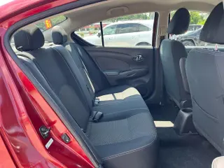 2016 Nissan Versa SV