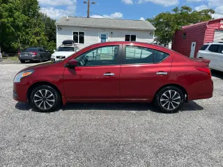 2016 Nissan Versa SV