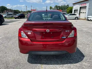2016 Nissan Versa SV
