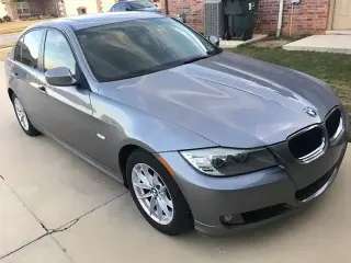 2010 BMW 328i Sedan 4D