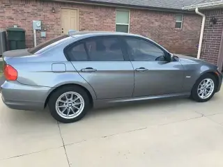 2010 BMW 328i Sedan 4D