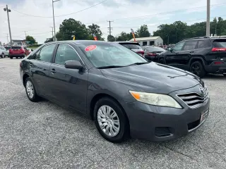 2010 Toyota Camry LE 4D Sedan