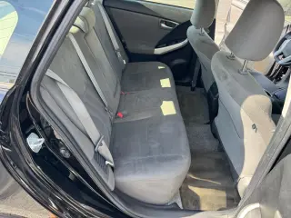 2014 Toyota Prius 5dr HB Three (Natl)