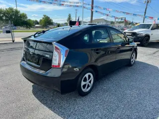 2014 Toyota Prius 5dr HB Three (Natl)