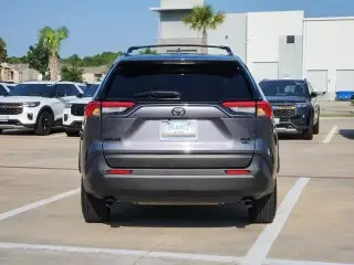Toyota RAV4 Hybrid 2025 AWD XLE 4dr SUV