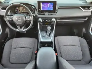 Toyota RAV4 Hybrid 2025 AWD XLE 4dr SUV