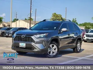 Toyota RAV4 Hybrid 2025 AWD XLE 4dr SUV