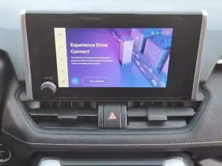Toyota RAV4 Hybrid 2025 AWD XLE 4dr SUV