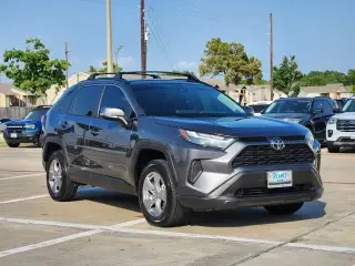 Toyota RAV4 Hybrid 2025 AWD XLE 4dr SUV
