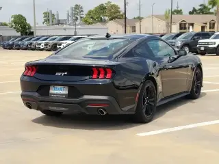 Ford Mustang 2026 GT 2 puertas Fastback