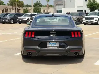 Ford Mustang 2026 GT 2 puertas Fastback