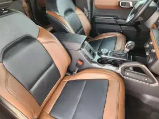 Ford Bronco 2024 4x4 Outer Banks 4 puertas SUV