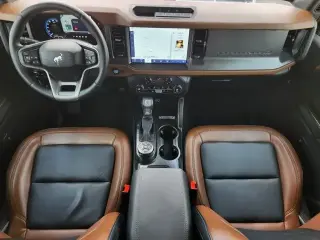 Ford Bronco 2024 4x4 Outer Banks 4 puertas SUV