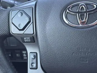 Toyota Tacoma 2022 4x4 TRD Sport 4dr Double Cab 5.0 ft SB 6A
