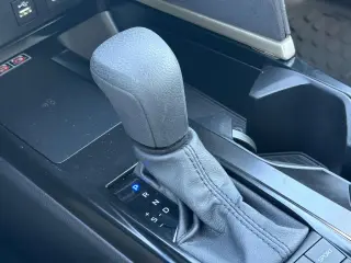 Toyota Camry 2026 SE 4dr Sedan