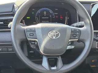 Toyota Camry 2026 SE 4dr Sedan
