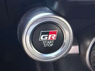 Toyota GR86 2022 2dr Coupe 6A