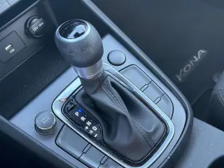 Hyundai KONA 2023 SEL 4dr Crossover