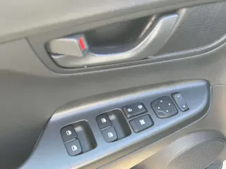 Hyundai KONA 2023 SEL 4dr Crossover