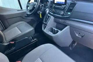 Ford Transit 2021 350 XL 3 puertas LWB Techo Medio Furgón de Pasajeros