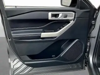 Ford Explorer Híbrido 2022 AWD Limited 4 puertas SUV