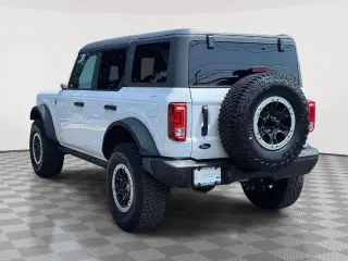 Ford Bronco 2023 4x4 Everglades Advanced 4 puertas SUV