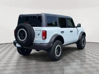 Ford Bronco 2023 4x4 Everglades Advanced 4 puertas SUV