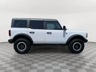 Ford Bronco 2023 4x4 Everglades Advanced 4 puertas SUV