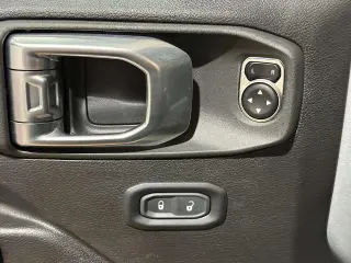 Jeep Wrangler 2024 4x4 Rubicon 4 puertas SUV