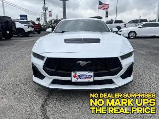 Ford Mustang 2025 GT 2 puertas Fastback