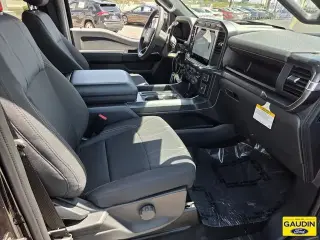 Ford F-150 2024 4x2 STX 4dr SuperCrew 5.5 ft. SB