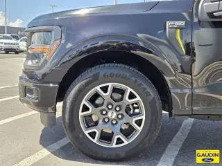 Ford F-150 2024 4x2 STX 4dr SuperCrew 5.5 ft. SB