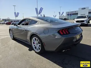 Ford Mustang 2024 GT Premium 2 puertas Fastback