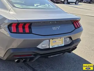 Ford Mustang 2024 GT Premium 2 puertas Fastback